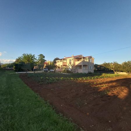 Apartments Ratka ซาตอน ภายนอก รูปภาพ