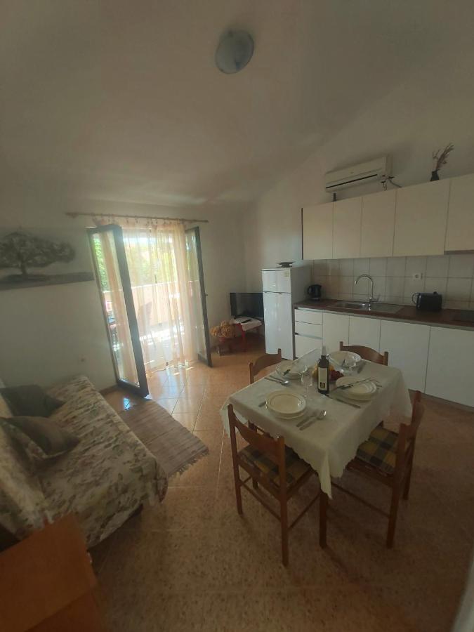 Apartments Ratka ซาตอน ภายนอก รูปภาพ